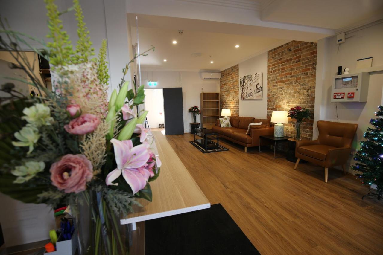 Newtown Cozy Stays Cité de Cité de Sydney Extérieur photo